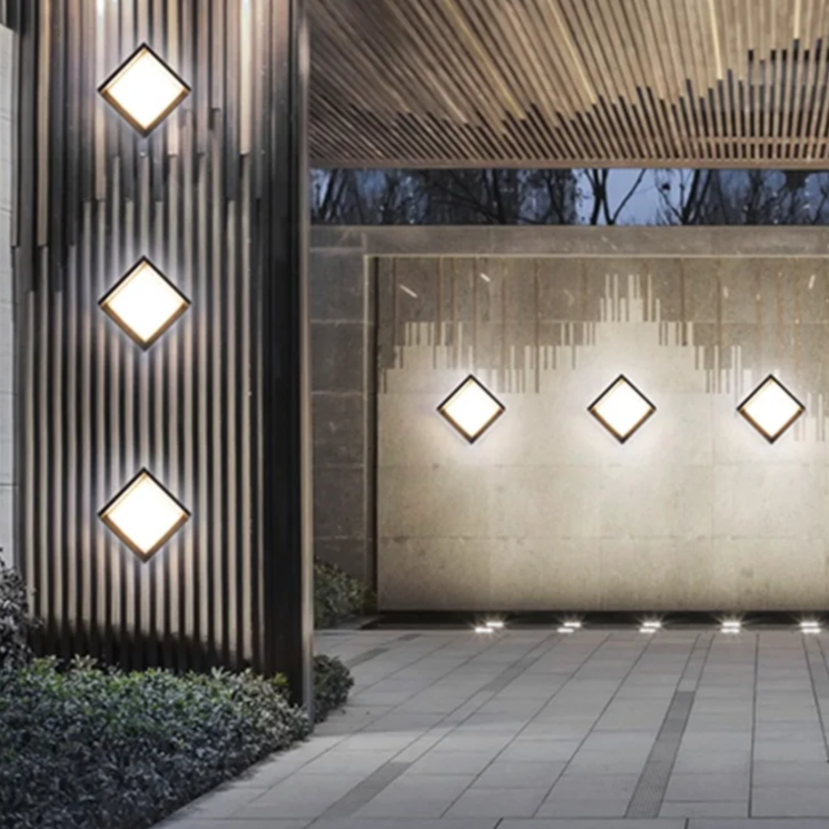 Outdoor lights