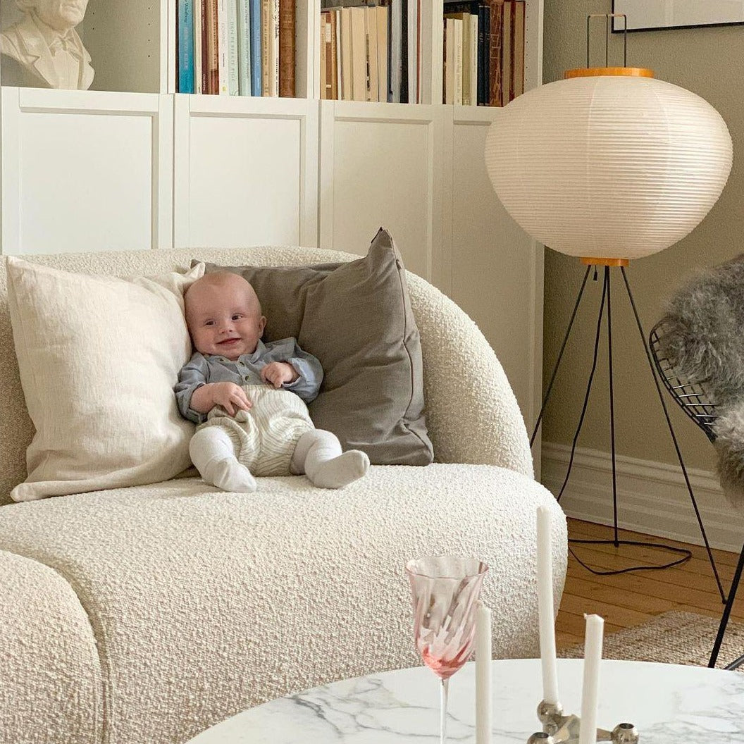 Hikaru – Rice Paper Floor Lamp