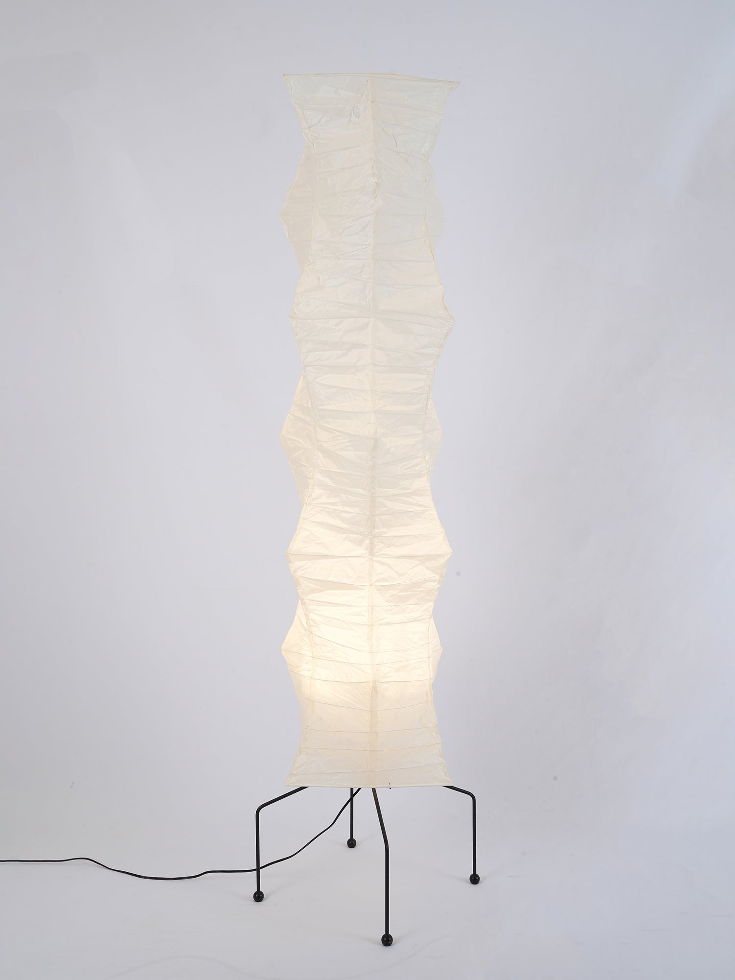 Hikaru – Rice Paper Floor Lamp