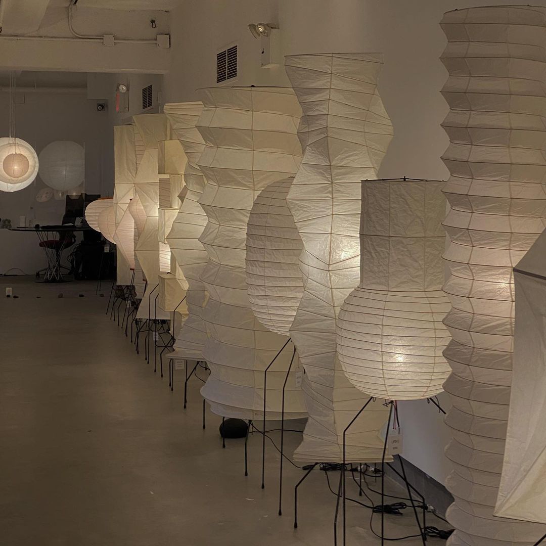 Hikaru – Rice Paper Floor Lamp