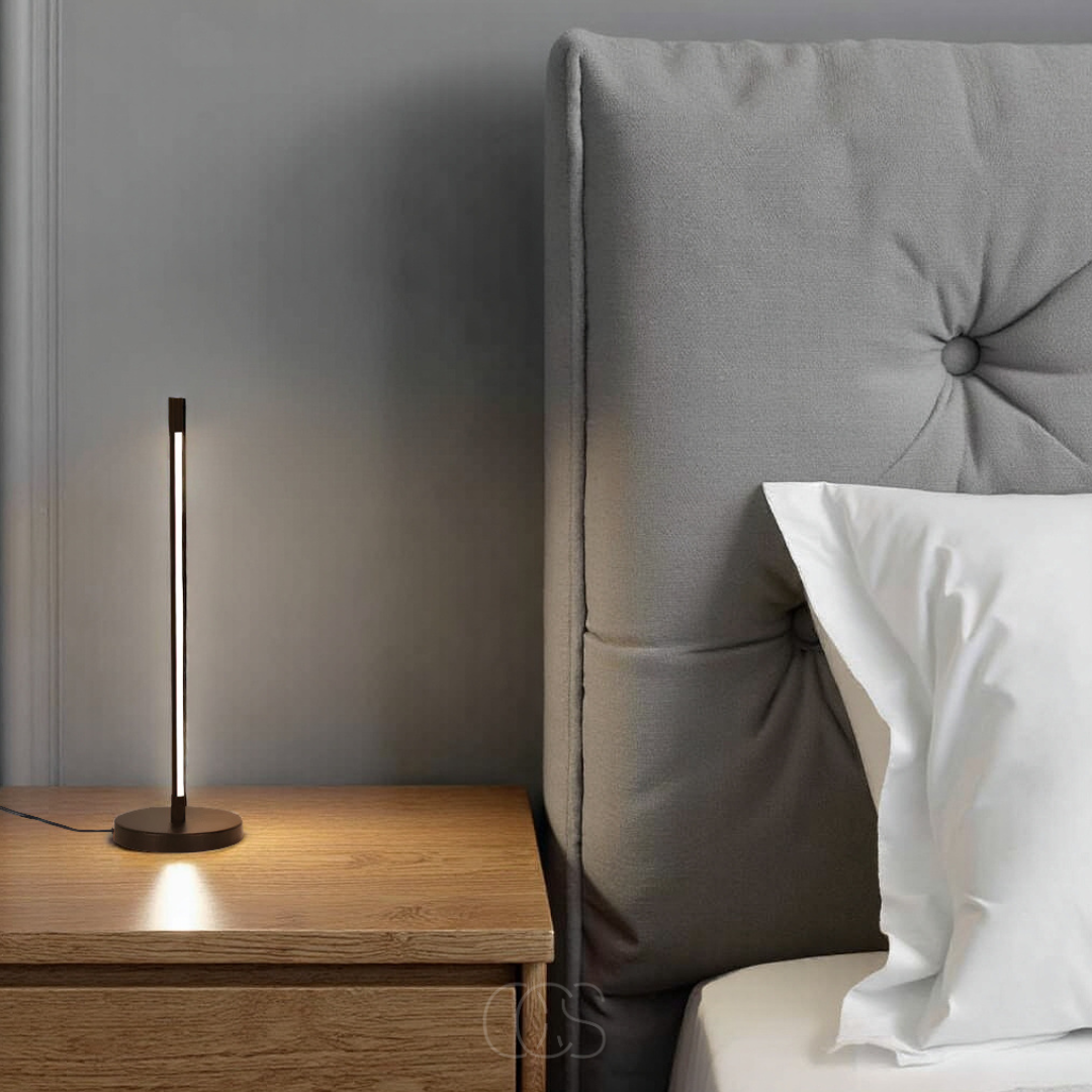 Opertsa - Minimalist LED Table Lamp - Modern Matte Black Aluminum