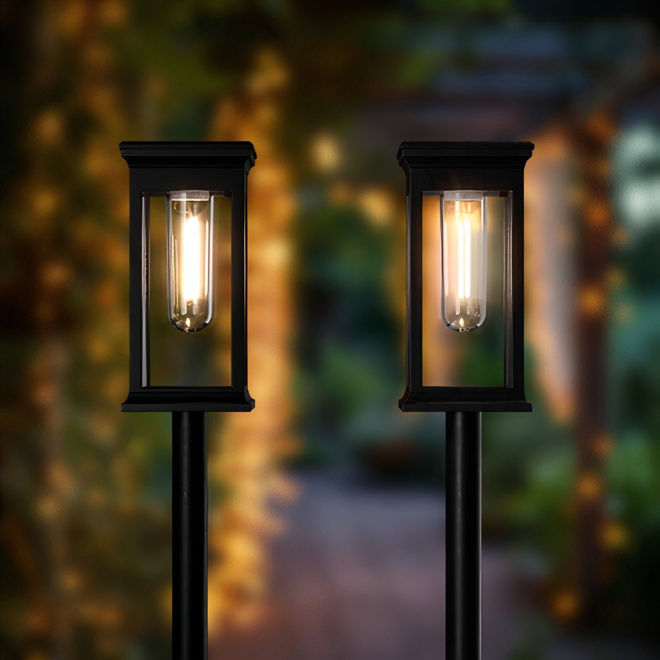 Lumen – Solar Pathway Lighting Fixture for Gardens and Outdoor Spaces