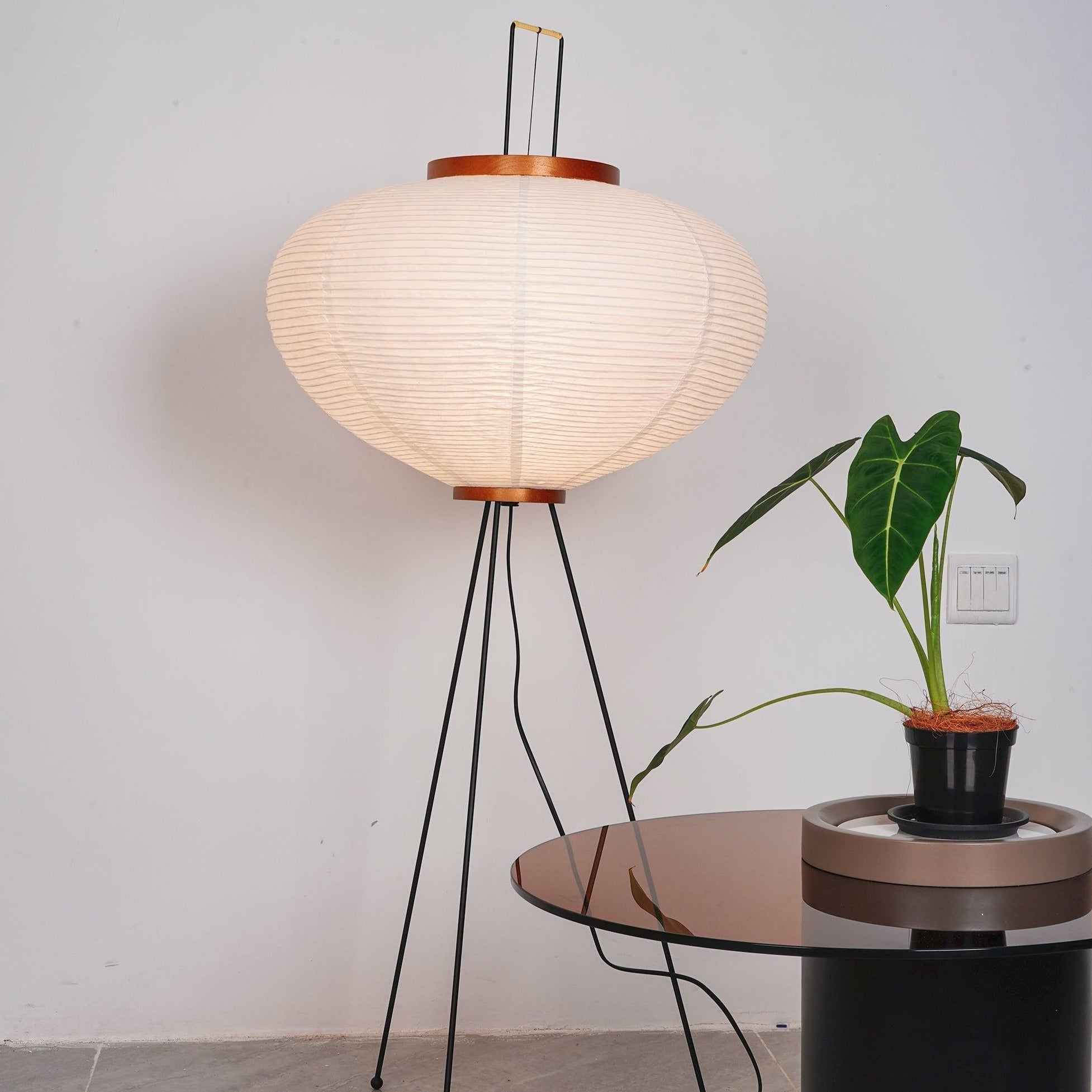 Hikaru – Rice Paper Floor Lamp
