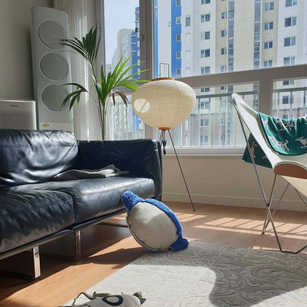 Hikaru – Rice Paper Floor Lamp