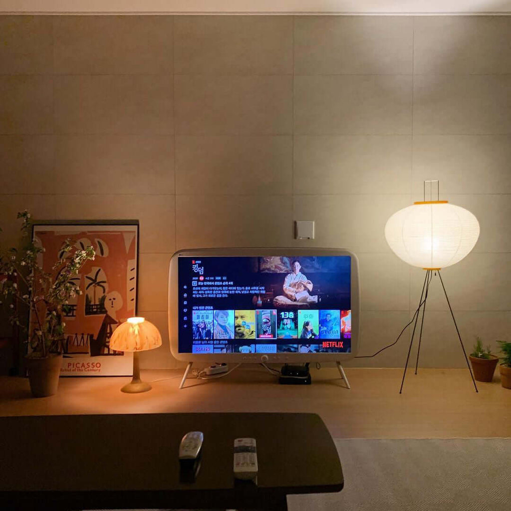 Hikaru – Rice Paper Floor Lamp