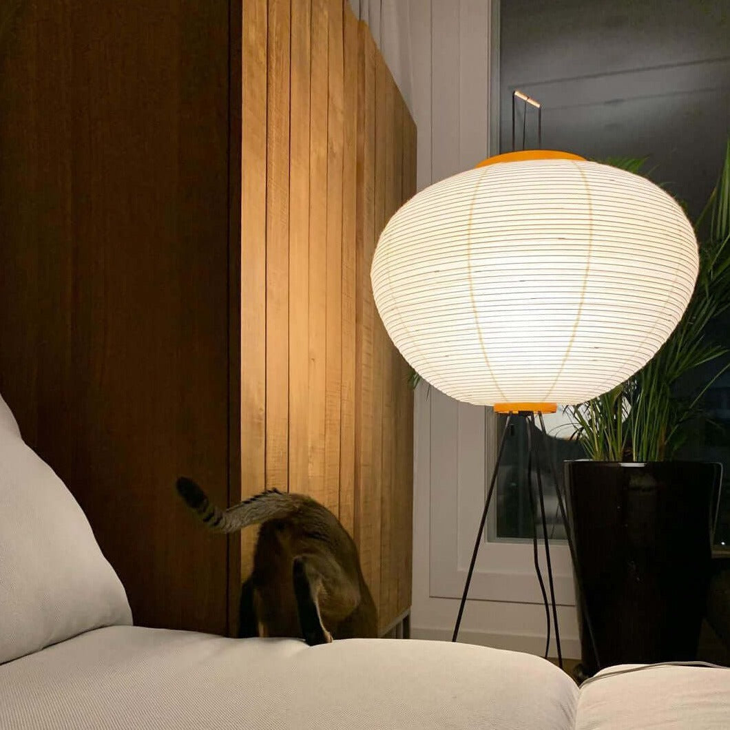 Hikaru – Rice Paper Floor Lamp
