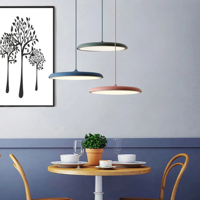 Elegant Scandinavian Pendant Lamp