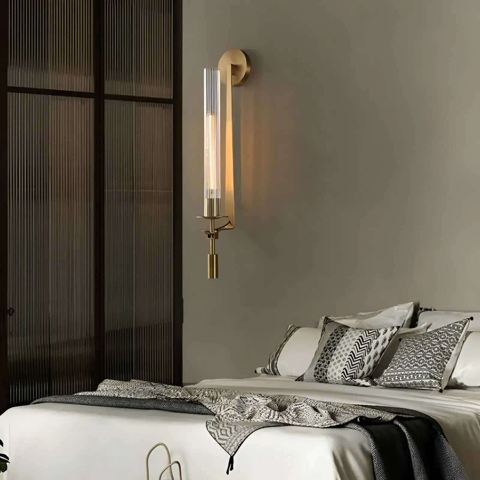 Solstice Luxury Glass Wall Lamp