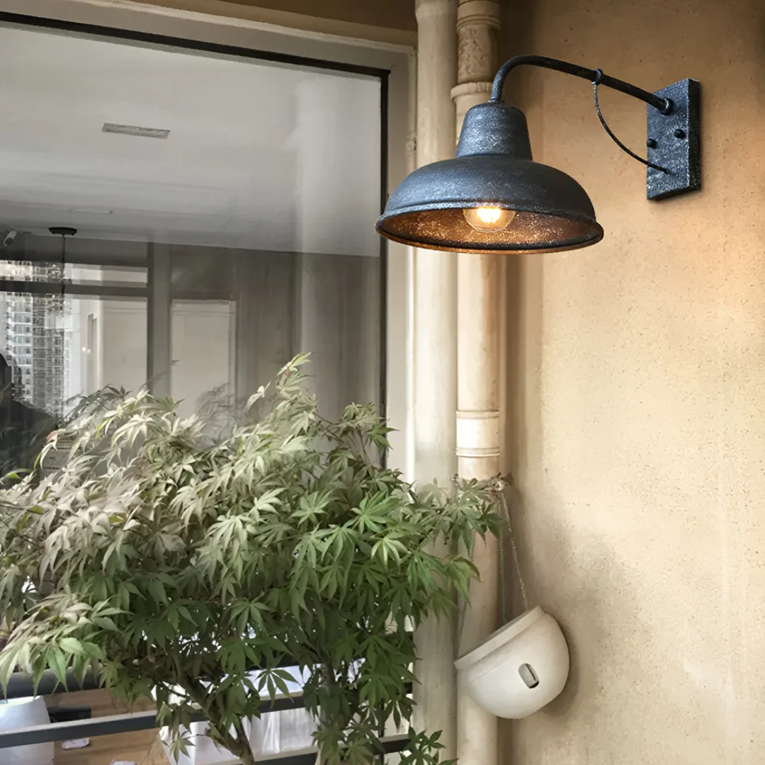 Industrial LED Outdoor Wall Light – Black Metal Design, IP65 Weatherproof, Energy Efficient Exterior Lantern for Garden and Patio