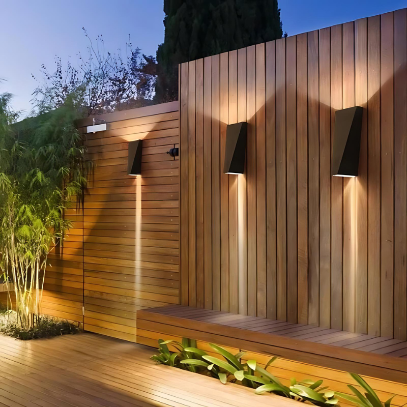 LED Outdoor Wall Lamp – Modern Wall-Mounted Fixture for Patios and Gardens