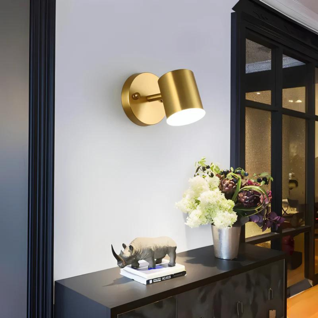 Modern Adjustable LED Wall Spotlight – Energy-Efficient Lighting in Gold or Black Finish