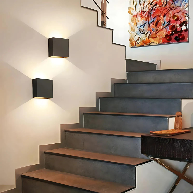 Modern Aluminium LED Wall Lamp – Energy-Efficient Lighting for Contemporary Interiors