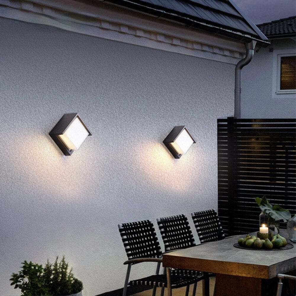 Modern Aluminum Outdoor Wall Light with Motion Sensor