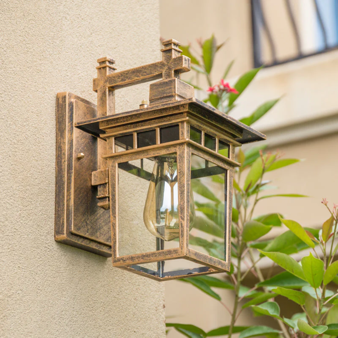 Modern Black Outdoor Wall Light - Up and Down LED Exterior Wall Lights for Stylish Illumination