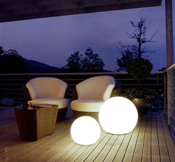 Modern Portable Garden Light with Remote Control – Indoor and Outdoor Use