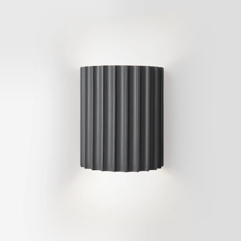 Modern Resin Wall Lamp with LED Lighting – Minimalist Design for Elegant Interiors