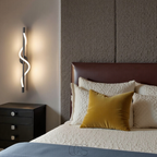 Opertsa - Slim LED wall lamp - Black aluminum