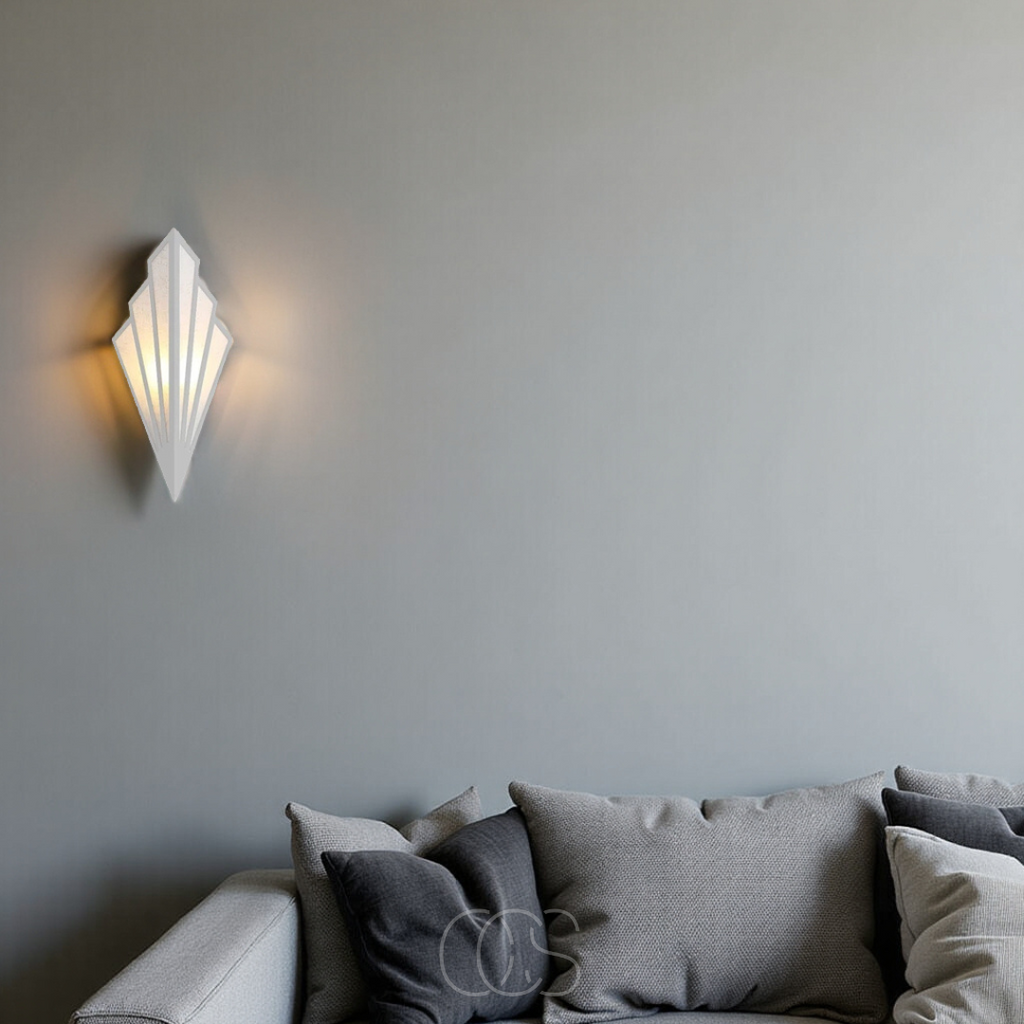 Opertsa - Wall lamp with geometric diamond design