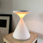 Opertsa - Wireless Hourglass table lamp