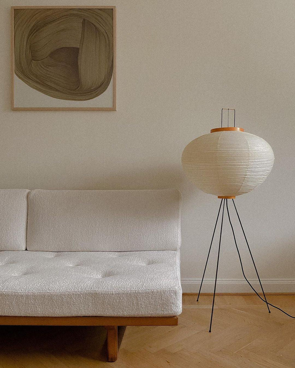 Hikaru – Rice Paper Floor Lamp